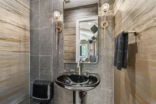 2915 W Harbor View Ave, Tampa, FL 33611 - Photo 41