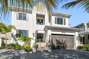 2915 W Harbor View Ave, Tampa, FL 33611 - Photo 1