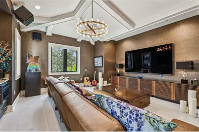 2915 W Harbor View Avenue, Tampa, FL 33611 - Photo 39