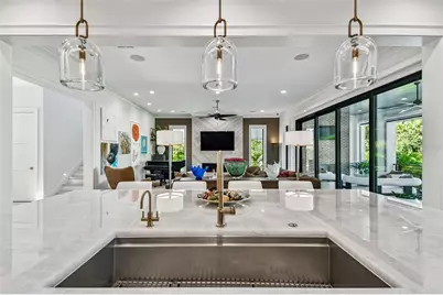 2915 W Harbor View Avenue, Tampa, FL 33611 - Photo 23