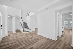 3209 Lumber Fls Dr, Plant City, FL 33565 - Photo 5