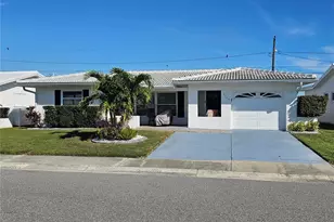 9705 Mainlands Blvd W, Pinellas Park, FL 33782 - Photo 31