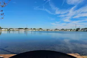 9705 Mainlands Blvd W, Pinellas Park, FL 33782 - Photo 11