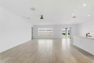 8808 Bay Leaf Dr, Parrish, FL 34219 - Photo 11