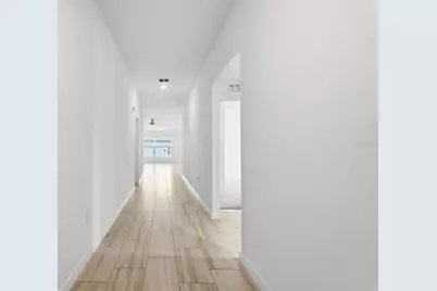 8808 Bay Leaf Drive, Parrish, FL 34219 - Photo 3