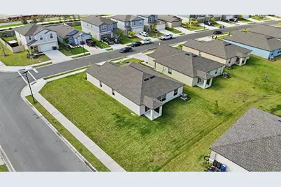 8808 Bay Leaf Drive, Parrish, FL 34219 - Photo 31