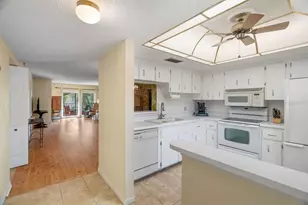 871 New York Ave, Dunedin, FL 34698 - Photo 5