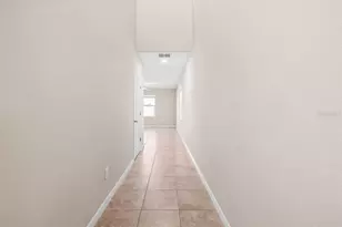 17201 Beach Buttercup Pl, Wimauma, FL 33598 - Photo 3