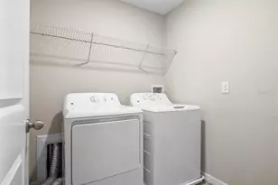 17201 Beach Buttercup Pl, Wimauma, FL 33598 - Photo 13