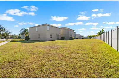 17201 Beach Buttercup Place, Wimauma, FL 33598 - Photo 25