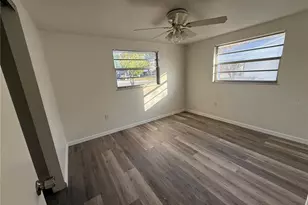 6039 20th St, Zephyrhills, FL 33542 - Photo 15