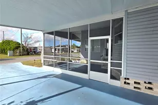 5350 Amanda St, Zephyrhills, FL 33542 - Photo 7