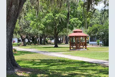 5350 Amanda Street, Zephyrhills, FL 33542 - Photo 55