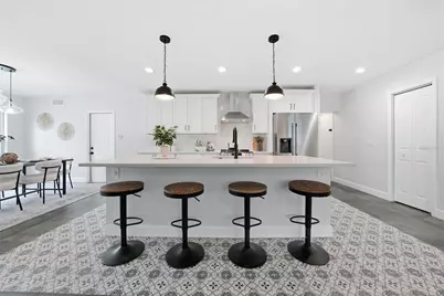 7033 Hibiscus Avenue S, South Pasadena, FL 33707 - Photo 11