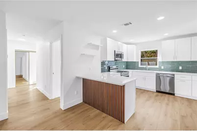 2507 50th Street S, Gulfport, FL 33707 - Photo 7