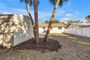 2507 50th St S, Gulfport, FL 33707 - Photo 23