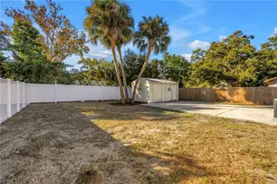2507 50th St S, Gulfport, FL 33707 - Photo 25