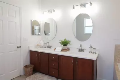 3370 Winchester Estates Circle, Lakeland, FL 33810 - Photo 5