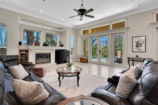 8707 Silverthorn Rd, Seminole, FL 33777 - Photo 11