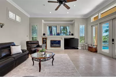 8707 Silverthorn Road, Seminole, FL 33777 - Photo 9