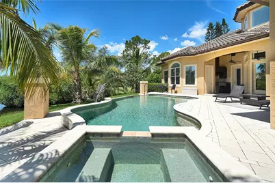 8707 Silverthorn Road, Seminole, FL 33777 - Photo 45