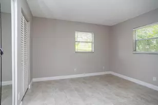 1770 New Hampshire Ave NE, Saint Petersburg, FL 33703 - Photo 11