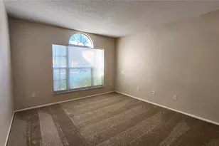 1633 Elk Spring Dr, Brandon, FL 33511 - Photo 9