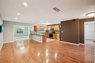 14107 N Briarthorn Dr, Tampa, FL 33625 - Photo 7