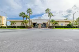 4525 Cove Cir, Saint Petersburg, FL 33708 - Photo 47