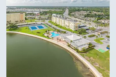 4525 Cove Circle #1002, Saint Petersburg, FL 33708 - Photo 45