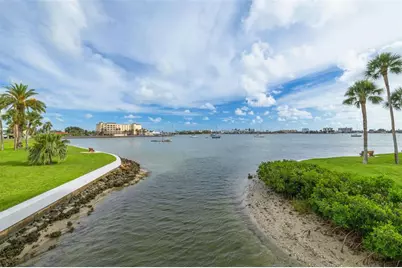 4525 Cove Circle #1002, Saint Petersburg, FL 33708 - Photo 53