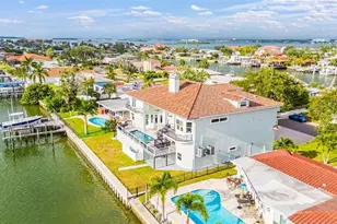 124 Leeward Island, Clearwater Beach, FL 33767 - Photo 73