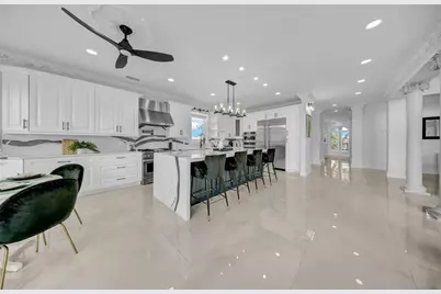 124 Leeward Island, Clearwater Beach, FL 33767 - Photo 25