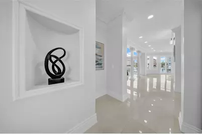 124 Leeward Island, Clearwater Beach, FL 33767 - Photo 33