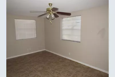 4232 W Bay View Avenue, Tampa, FL 33611 - Photo 7