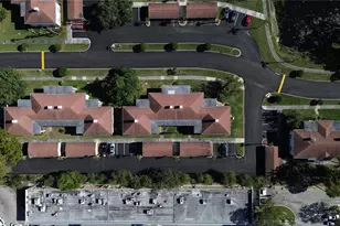 10316 Carrollwood Ct, Tampa, FL 33618 - Photo 21