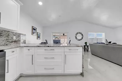 2020 58th Avenue S, Saint Petersburg, FL 33712 - Photo 17