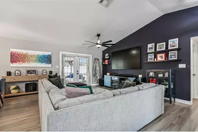 1729 Lake Crest Avenue, Brandon, FL 33510 - Photo 7