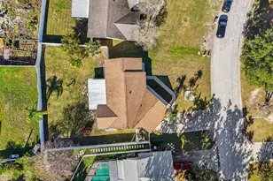 1729 Lk Crst Ave, Brandon, FL 33510 - Photo 41