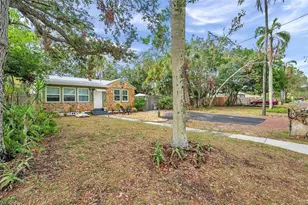 2819 50th St S, Gulfport, FL 33707 - Photo 1