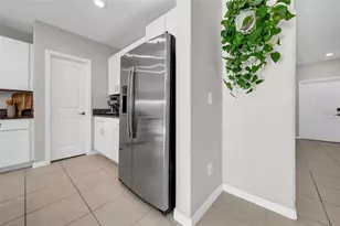 31440 Barrel Wave Way, Wesley Chapel, FL 33545 - Photo 11