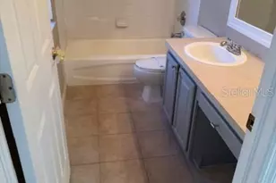 18960 Duquesne Dr, Tampa, FL 33647 - Photo 9