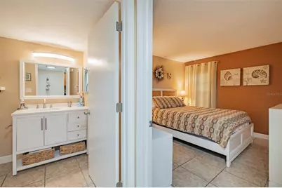 1515 Pinellas Bayway S #18, Saint Petersburg, FL 33715 - Photo 17