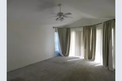 3227 Alcott Avenue, Plant City, FL 33566 - Photo 13