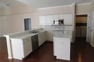 3227 Alcott Ave, Plant City, FL 33566 - Photo 5