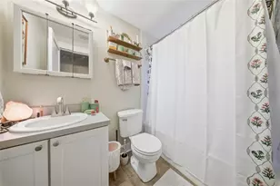 8334 Diagonal Rd N, Saint Petersburg, FL 33702 - Photo 11