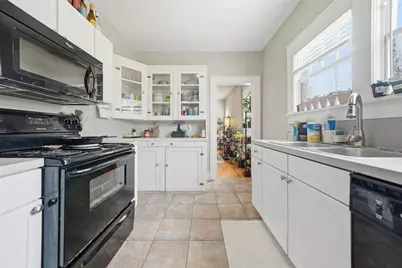 8334 Diagonal Road N, Saint Petersburg, FL 33702 - Photo 9