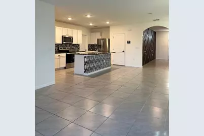 5703 Hollingworth Trail, Wesley Chapel, FL 33545 - Photo 5