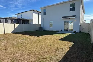 5703 Hollingworth Trl, Wesley Chapel, FL 33545 - Photo 9