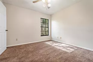 3911 Lithia Ridge Blvd, Valrico, FL 33596 - Photo 31